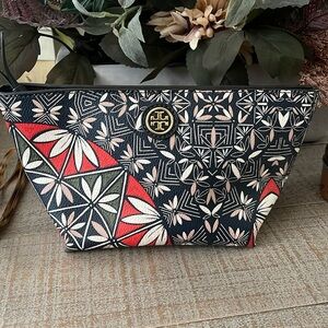 Tory Burch makeup bag